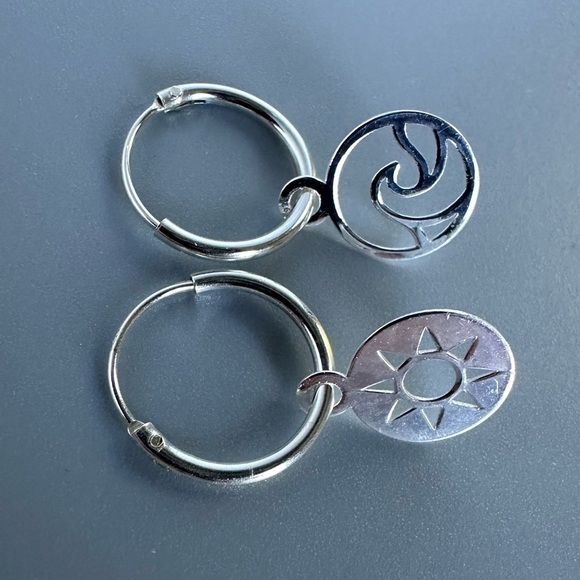 Sterling Silver Ocean Wave Sun Earrings - Picture 7 of 7
